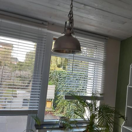 Willa Our Lily House, Een Gezellig Familiehuis In Rustige Omgeving Brugia Zewnętrze zdjęcie