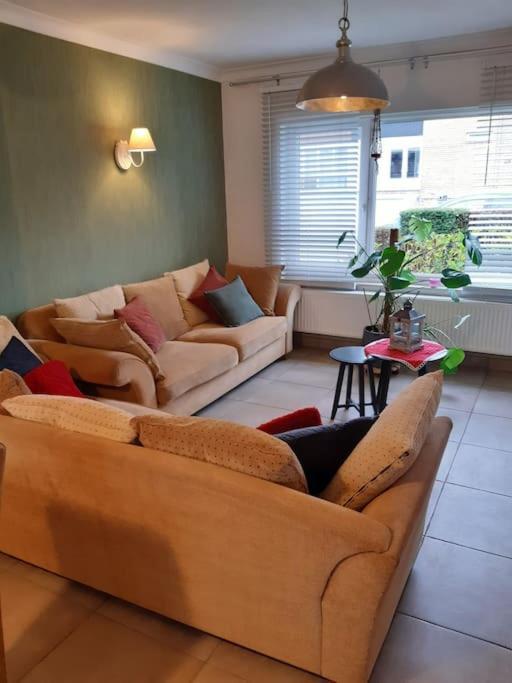 Willa Our Lily House, Een Gezellig Familiehuis In Rustige Omgeving Brugia Zewnętrze zdjęcie