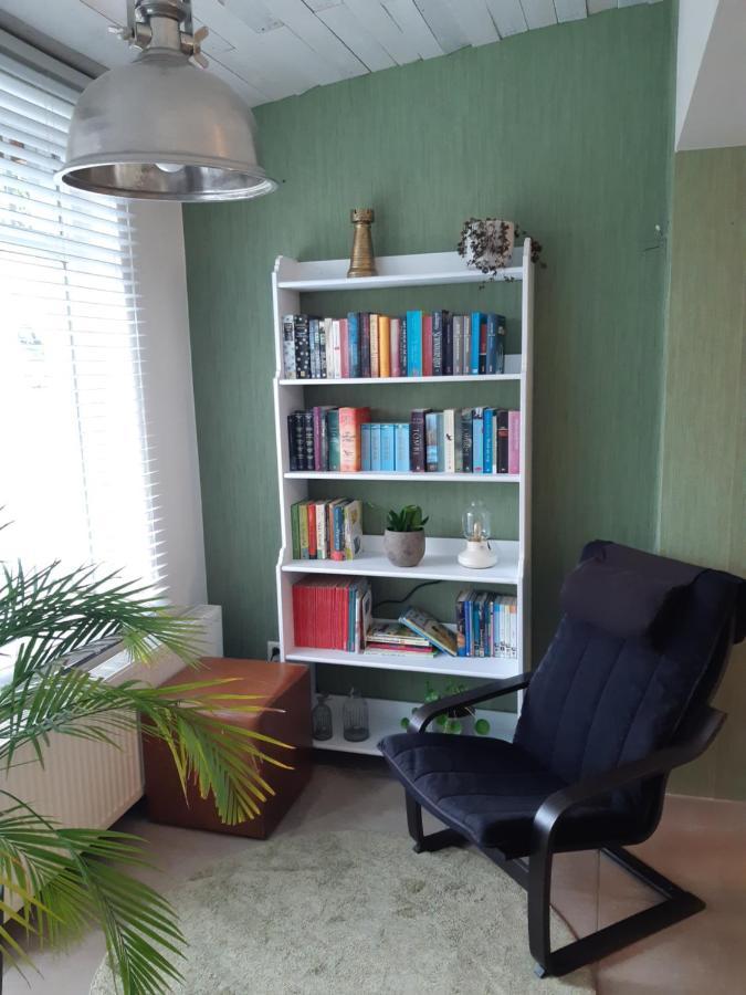 Willa Our Lily House, Een Gezellig Familiehuis In Rustige Omgeving Brugia Zewnętrze zdjęcie